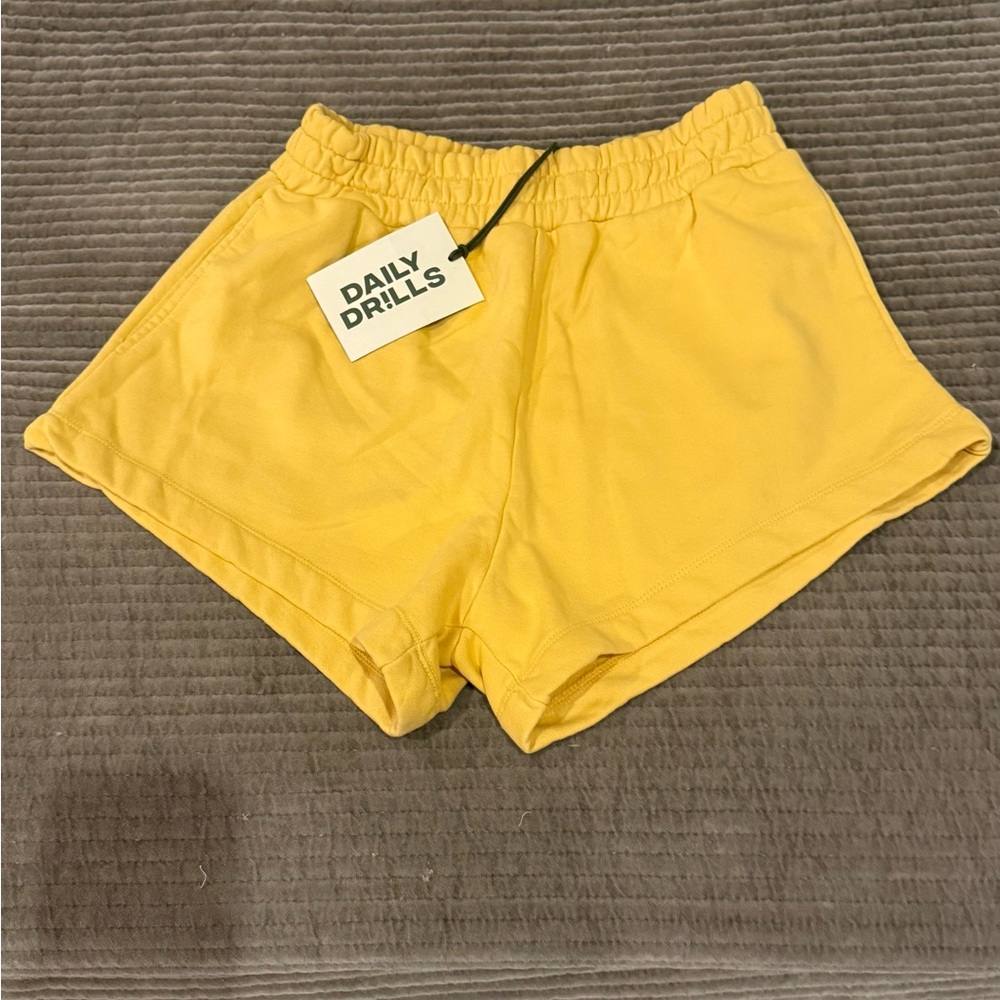 Daily Drills Sunny Yellow Shorts XS/S - Picture 2 of 3